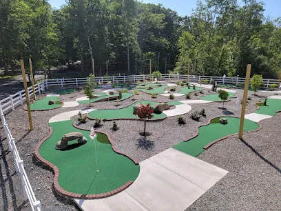 Colonial Woods Mini Golf mini golf course in Upper Black Eddy, Pennsylvania