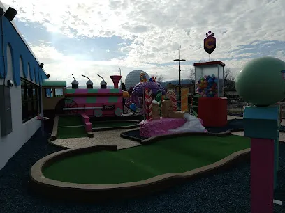 Crave Golf Club mini golf course in Pigeon Forge, Tennessee
