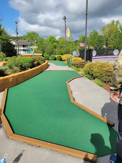 Jurassic Tymes mini golf course in Pigeon Forge, Tennessee
