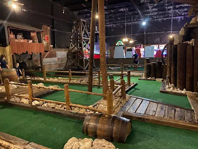 US Golf and Games mini golf course in Houston, Texas