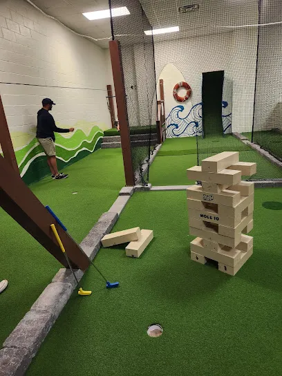 Bogey’s 757 mini golf course in Norfolk, Virginia