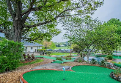 Bogeys Sports Park mini golf course in Richmond, Virginia