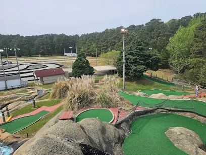 Motor World mini golf course in Virginia Beach, Virginia