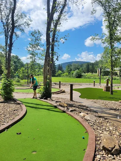 Putters Pike Mini Golf mini golf course in Keyser, West Virginia