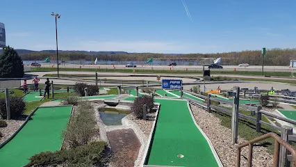 Riverside Amusement Park mini golf course in La Crosse, Wisconsin