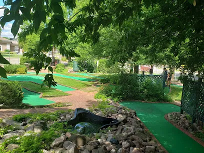 Big Bear Mini Golf & Ice Cream mini golf course in Tomahawk, Wisconsin